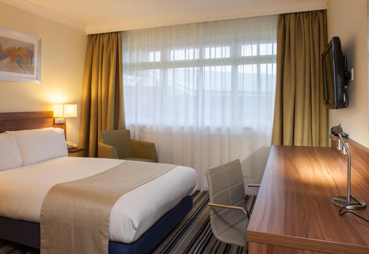 Holiday Inn Warrington By Ihg Eksteriør billede
