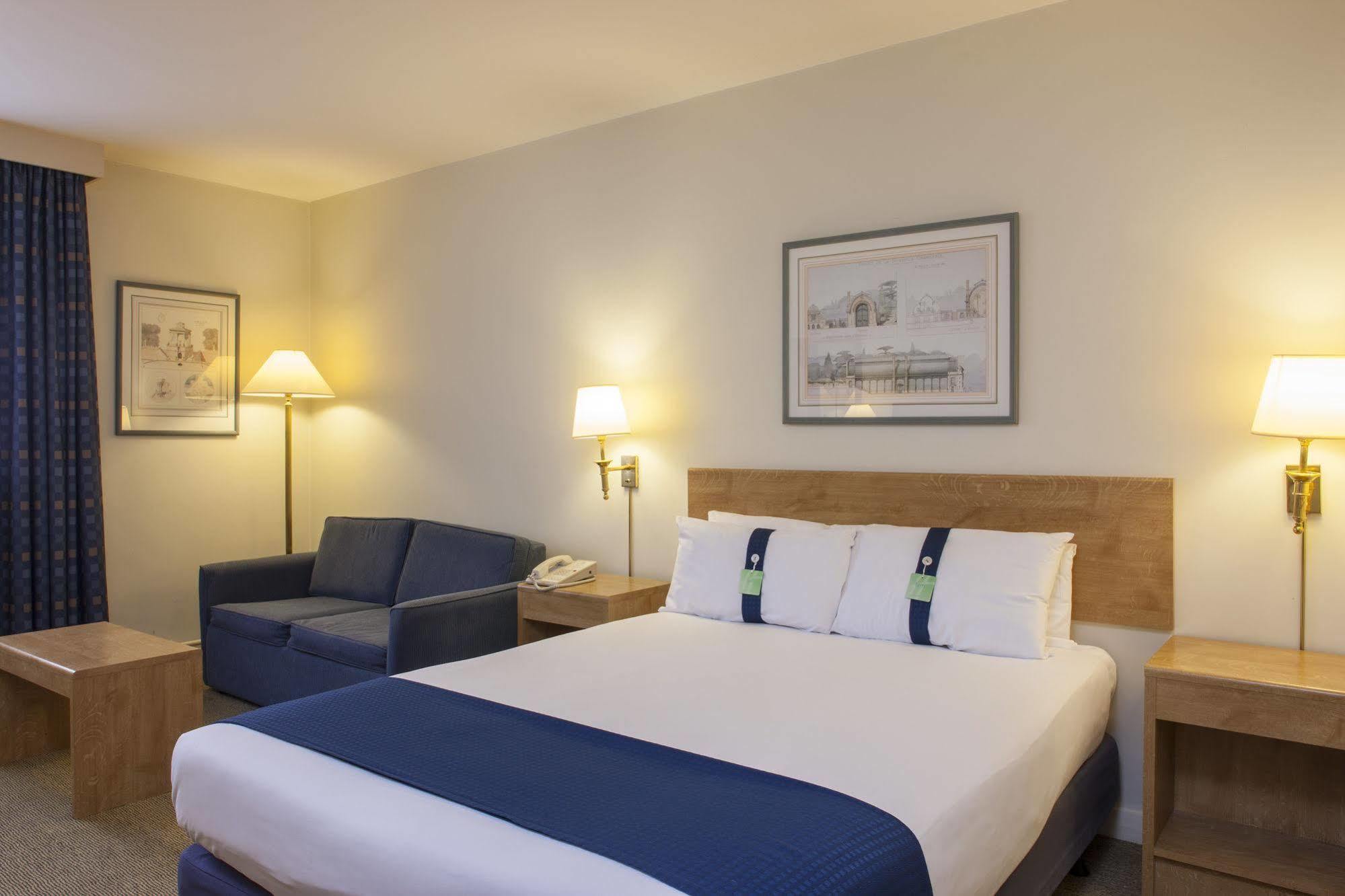 Holiday Inn Warrington By Ihg Eksteriør billede